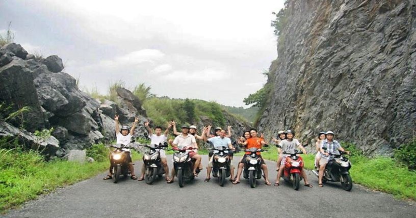 trainghiem-catba-bang-xe-may Cat Ba Island by motorbike