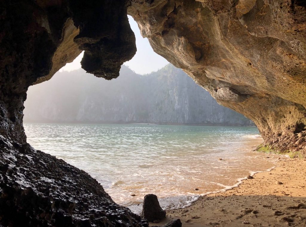 Bãi tắm tự nhiên Bãi tắm tự nhiên